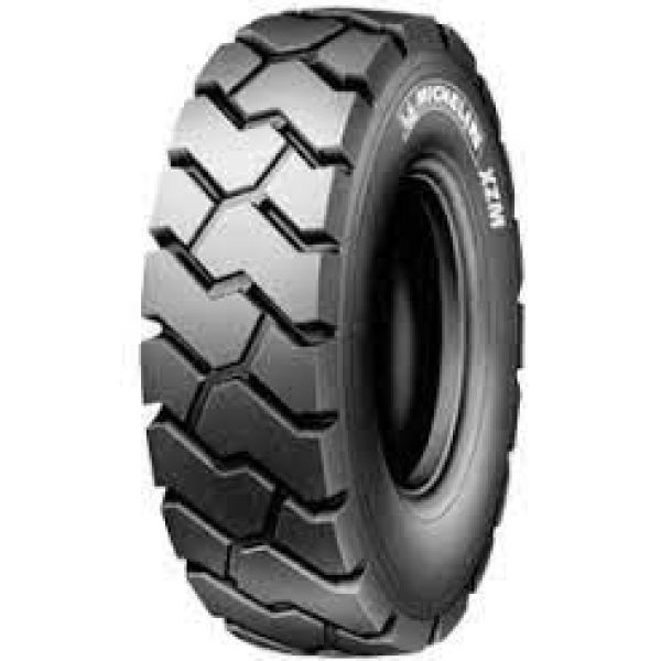 8,25/-X15 Michelin Last XZM 153